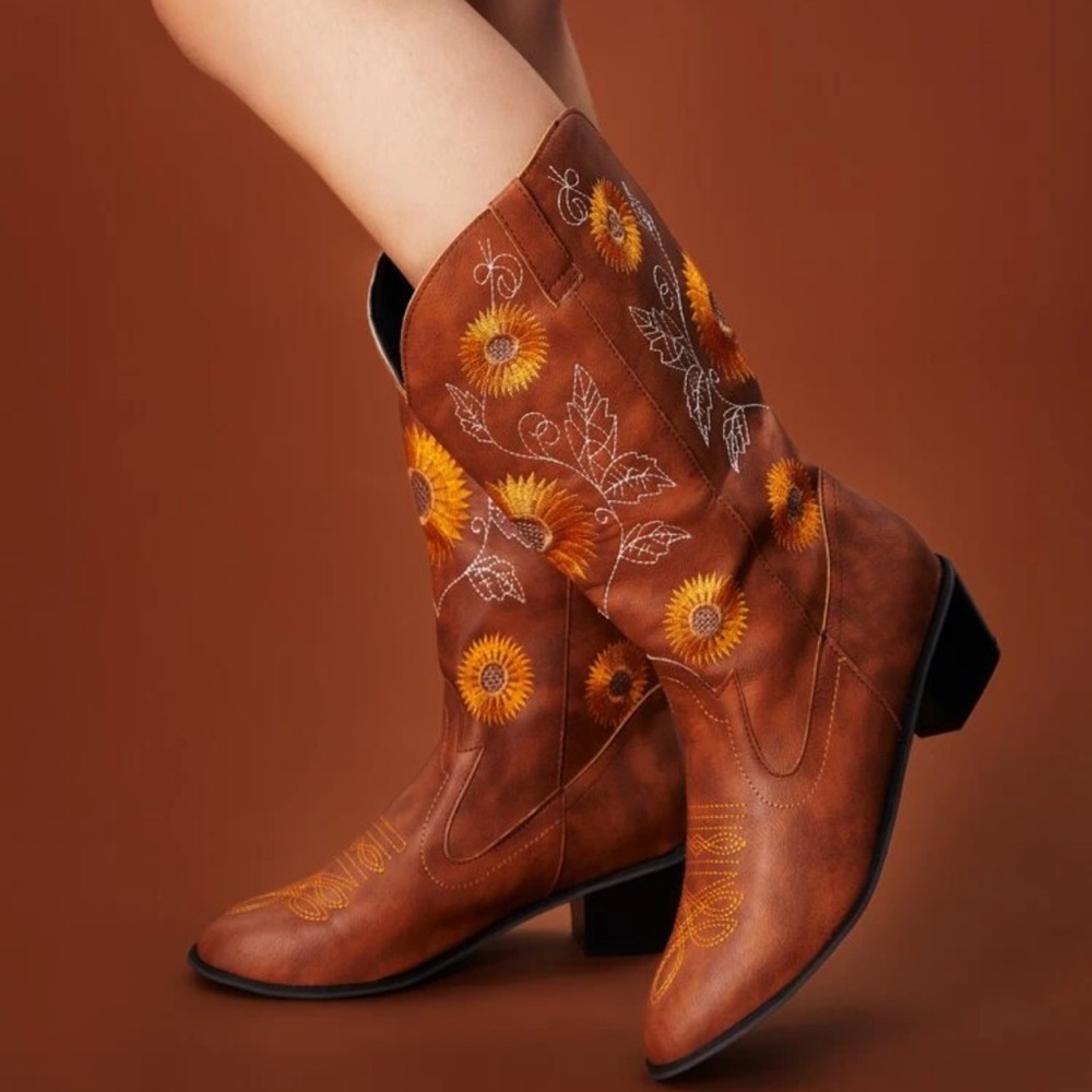 Shein Flower Cowboy Boots - Picture 2 of 6